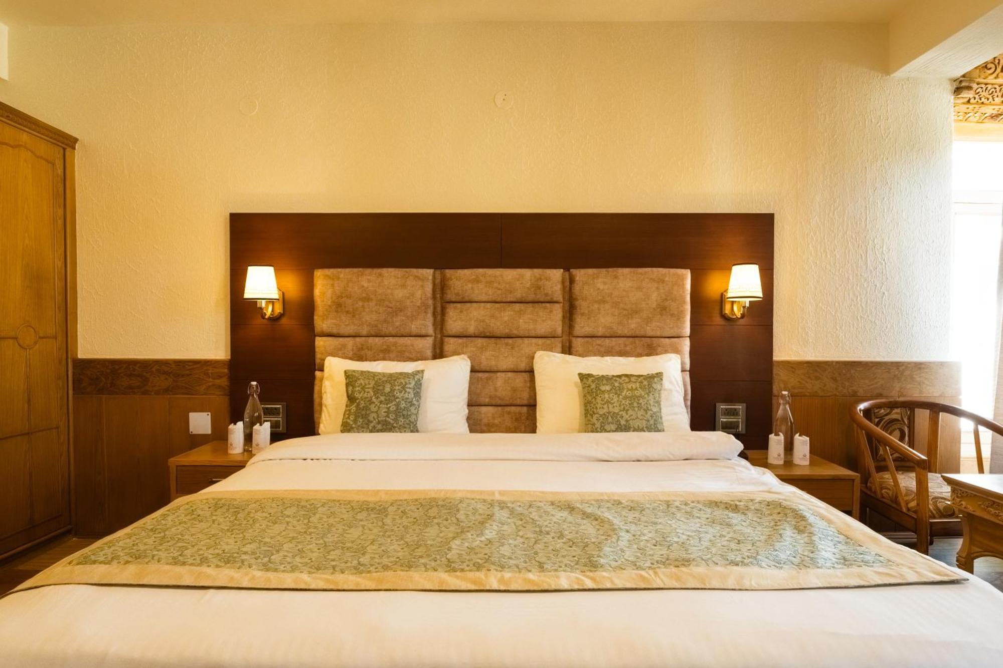 Hotel Gawaling International Leh Ngoại thất bức ảnh